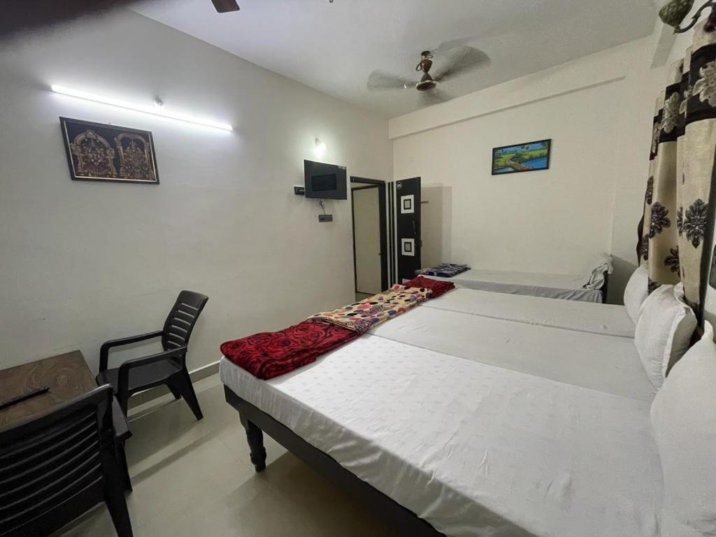 Annamaiah Serenity - Serene Boutique Escape - Tirupati - Home Stay & Home Food Service Exterior photo